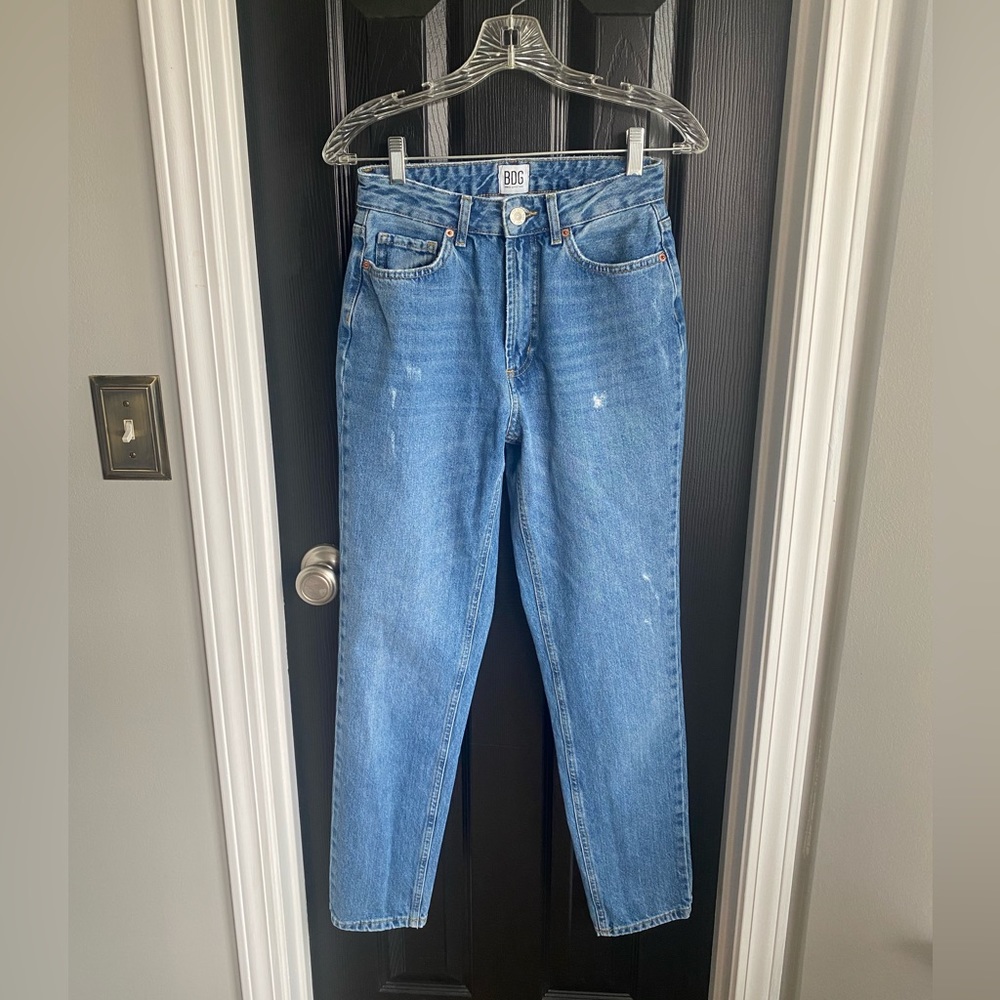 BDG Mom High Rise Skinny Jeans-Size 26